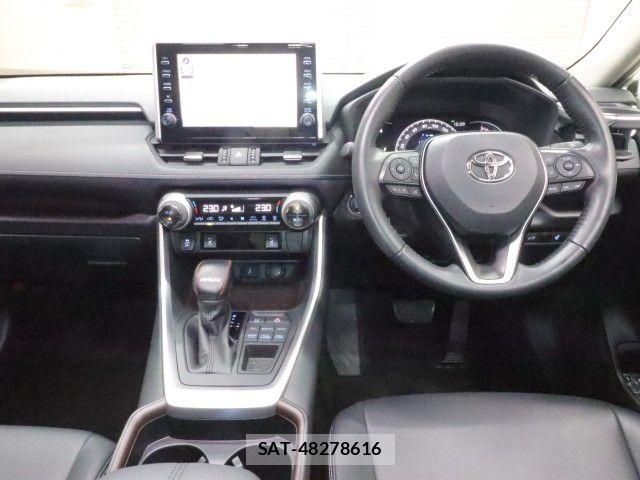 Toyota RAV4 2021-01 7619507-2
