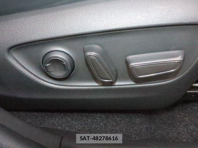 Toyota RAV4 2021-01 7619507-5