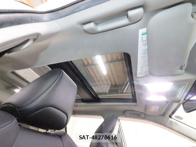 Toyota RAV4 2021-01 7619507-6