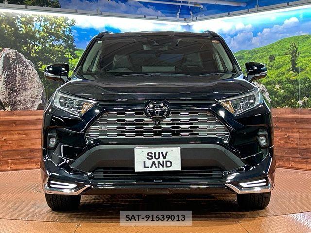 Toyota RAV4 2023-09 7619494-13