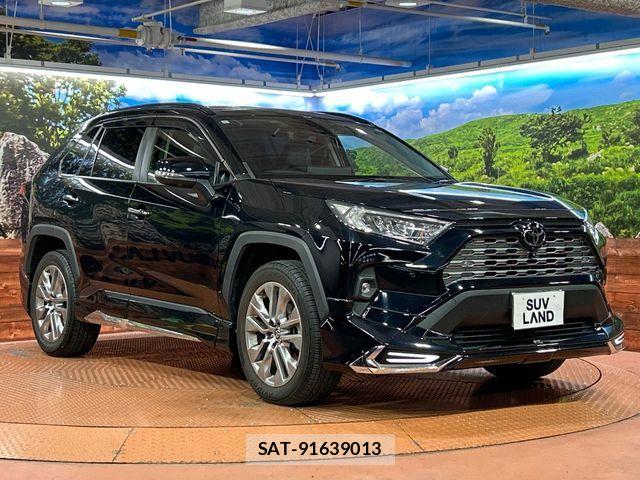 Toyota RAV4 2023-09 7619494-15
