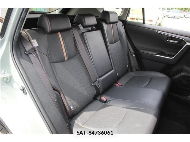 Toyota RAV4 2023-05 7727756-21
