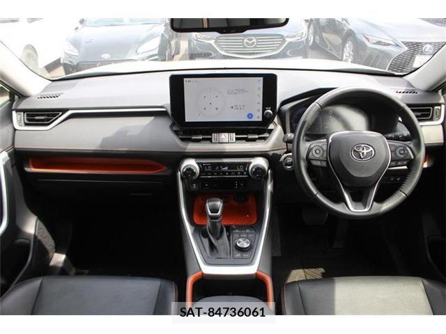 Toyota RAV4 2023-05 7727756-22