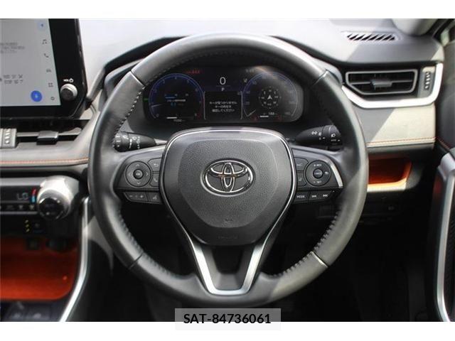 Toyota RAV4 2023-05 7727756-23