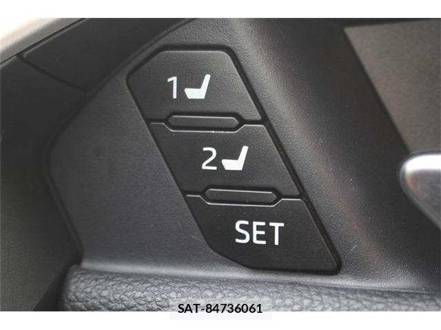 Toyota RAV4 2023-05 7727756-5