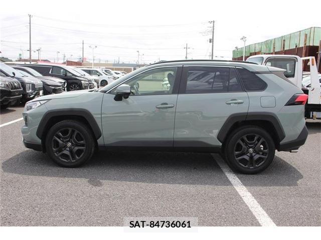 Toyota RAV4 2023-05 7727756-7