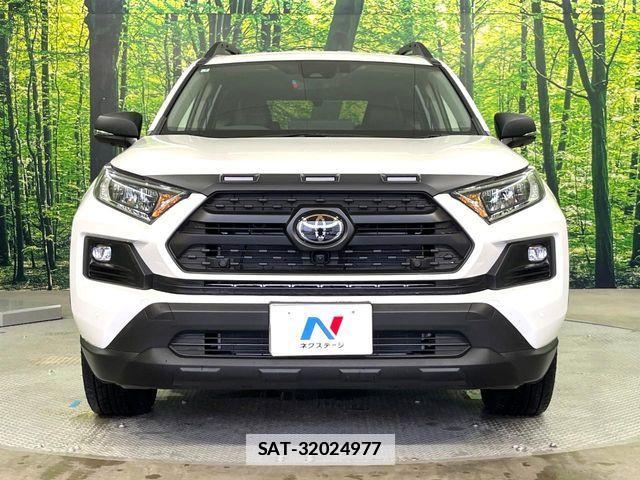 Toyota RAV4 2025-07 7788665-14