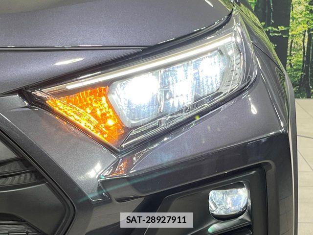 Toyota RAV4 2025-10 7788663-11