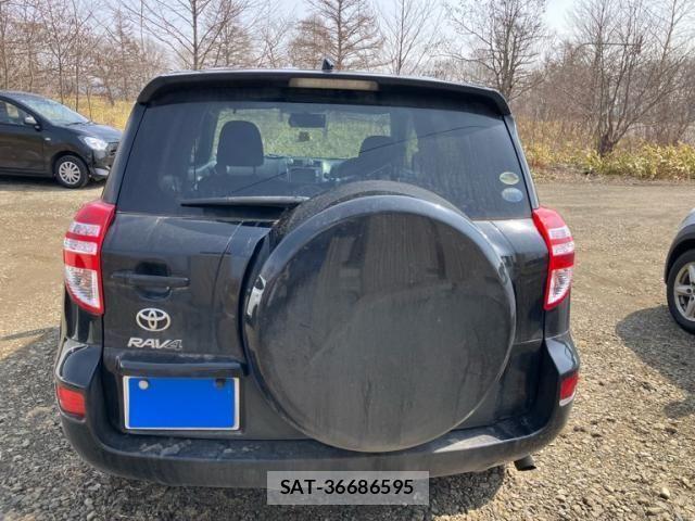 Toyota RAV4 2011-09 7788614-9