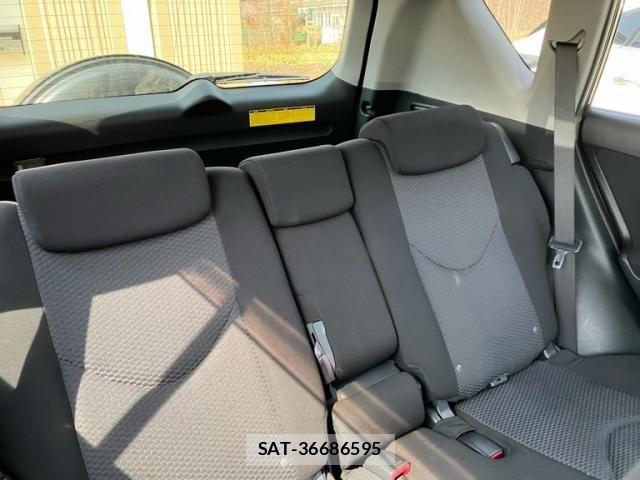 Toyota RAV4 2011-09 7788614-15