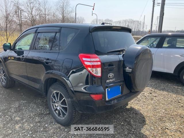Toyota RAV4 2011-09 7788614-8
