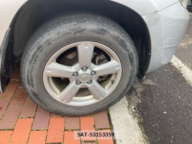 Toyota RAV4 2008-03 7788612-13