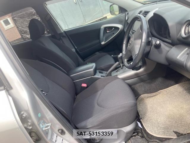 Toyota RAV4 2008-03 7788612-15