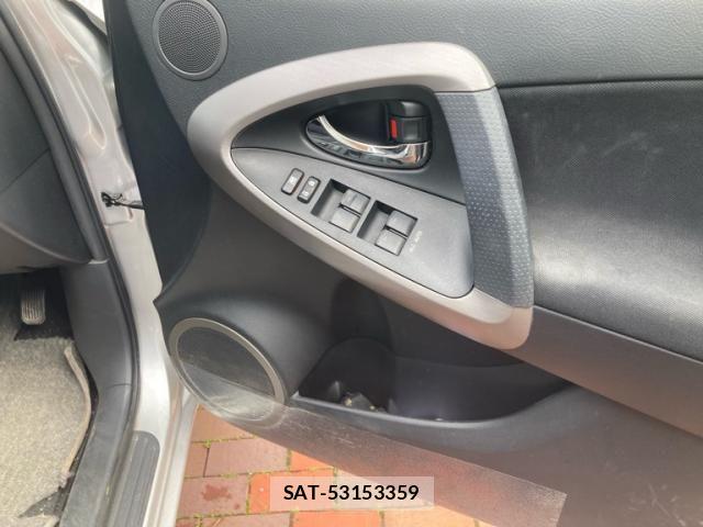 Toyota RAV4 2008-03 7788612-21