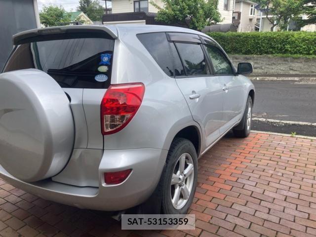 Toyota RAV4 2008-03 7788612-2