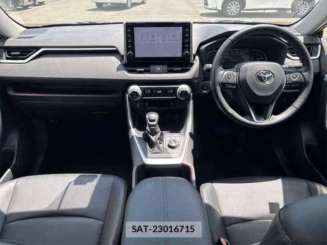 Toyota RAV4 2022-02 7879097-4
