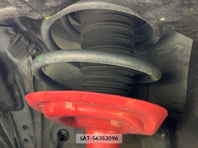 Toyota RAV4 2022-04 7879099-19