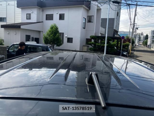 Toyota RAV4 2010-08 7879110-12