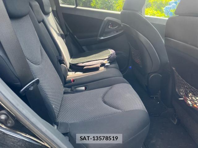 Toyota RAV4 2010-08 7879110-17