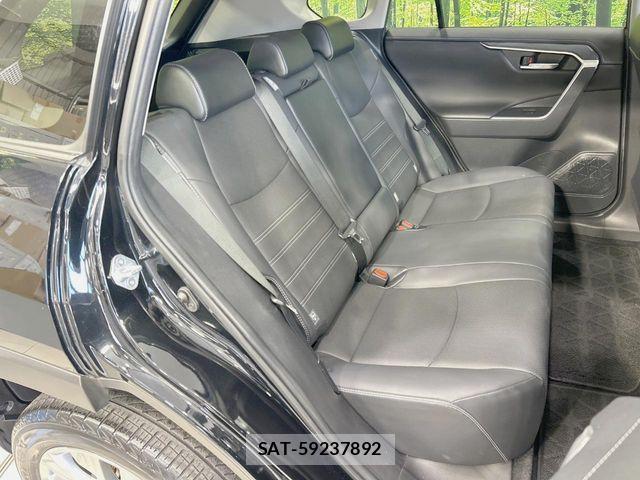 Toyota RAV4 2022-03 7879102-8