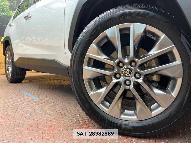 Toyota RAV4 2024-02 7903292-12