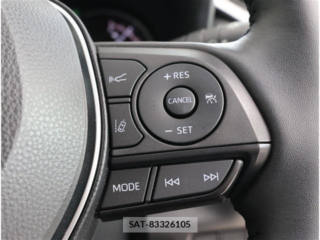 Toyota RAV4 2022-07 7903295-12