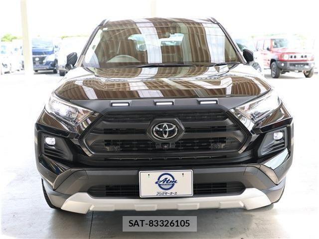 Toyota RAV4 2022-07 7903295-21