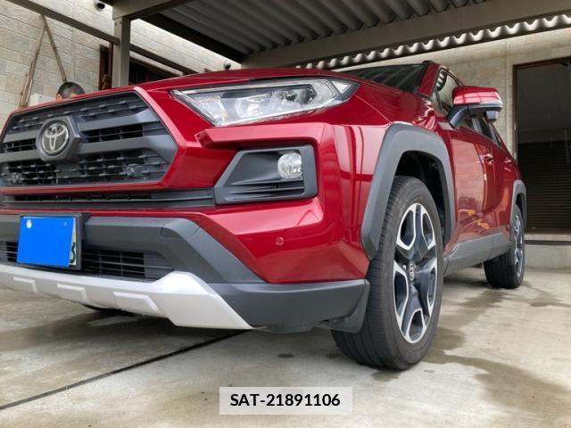 Toyota RAV4 2020-01 7903296-2