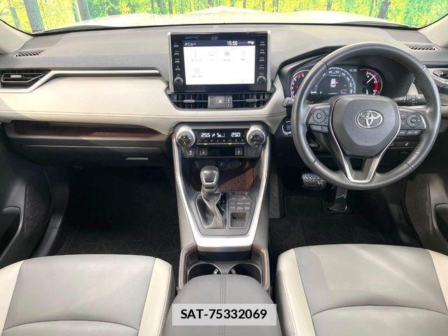 Toyota RAV4 2020-08 7903297-1