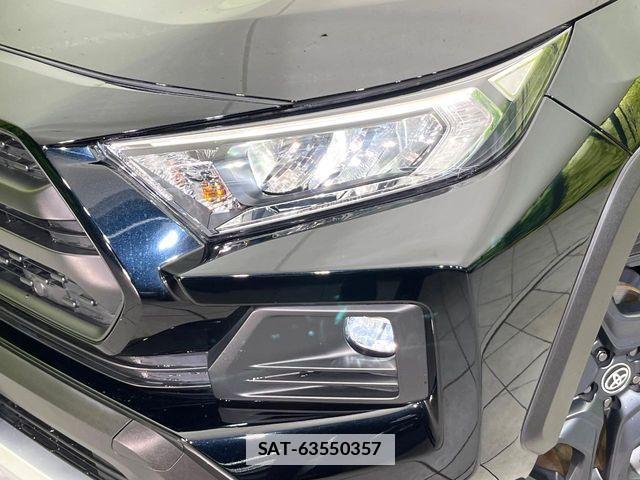 Toyota RAV4 2023-06 7963516-11