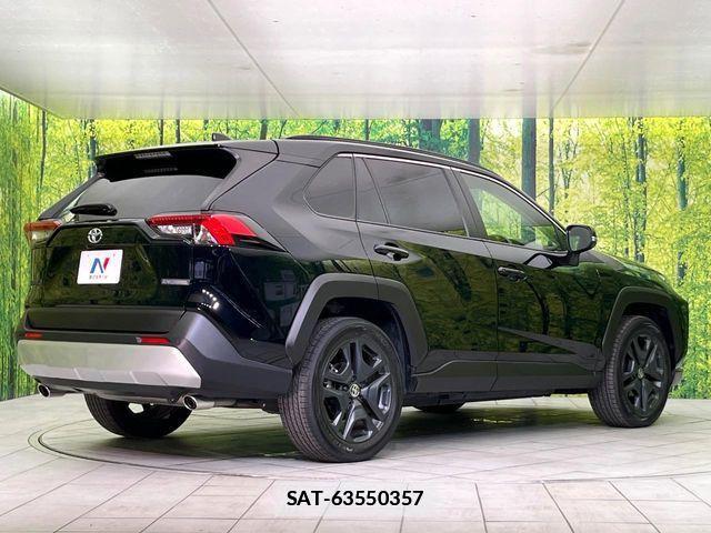 Toyota RAV4 2023-06 7963516-16