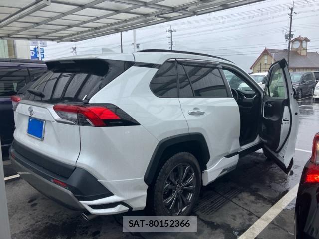 Toyota RAV4 2023-01 7963535-2