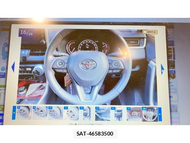 Toyota RAV4 2022-03 7963518-9