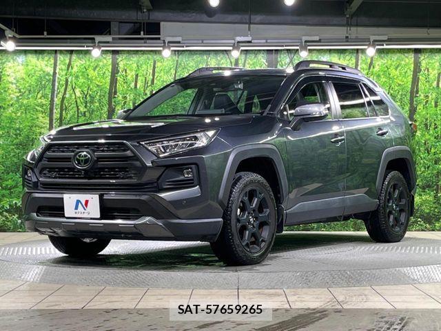 Toyota RAV4 2022-07 7963520-15