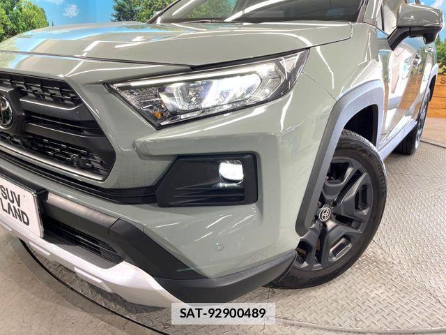 Toyota RAV4 2023-06 7963525-11