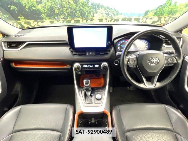 Toyota RAV4 2023-06 7963525-1