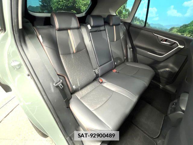 Toyota RAV4 2023-06 7963525-8