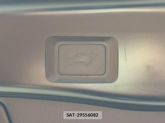 Toyota RAV4 2019-12 7963537-4