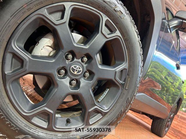 Toyota RAV4 2023-07 7963515-12