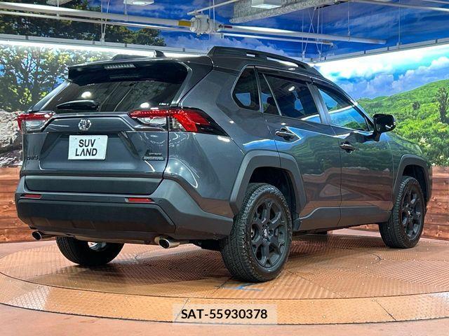 Toyota RAV4 2023-07 7963515-16