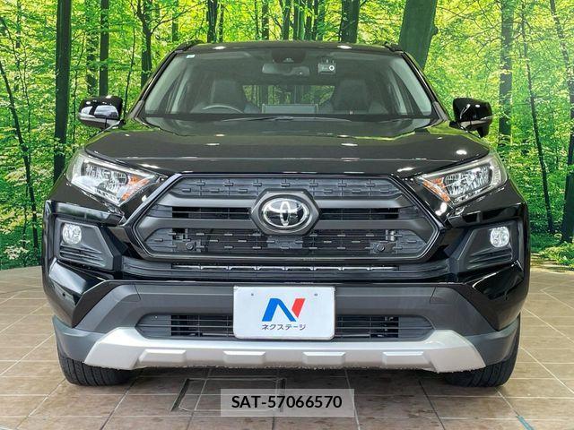 Toyota RAV4 2021-09 7963519-13