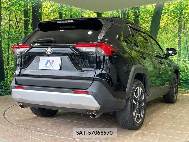 Toyota RAV4 2021-09 7963519-16
