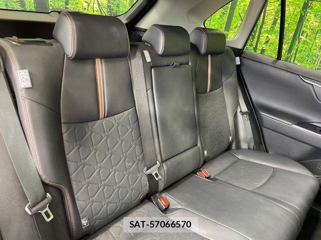 Toyota RAV4 2021-09 7963519-8