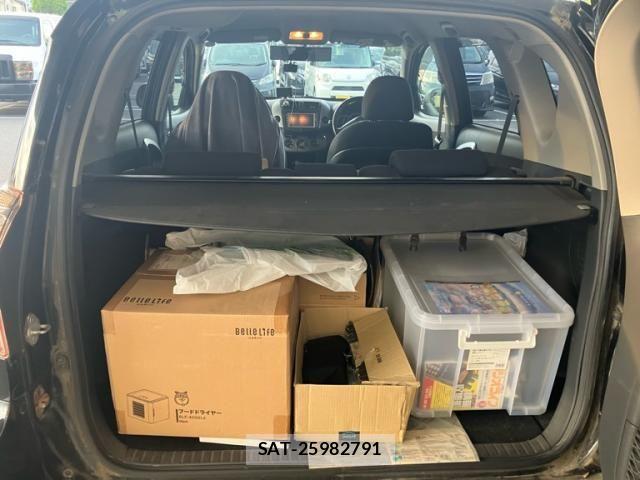 Toyota RAV4 2006-02 7980811-10