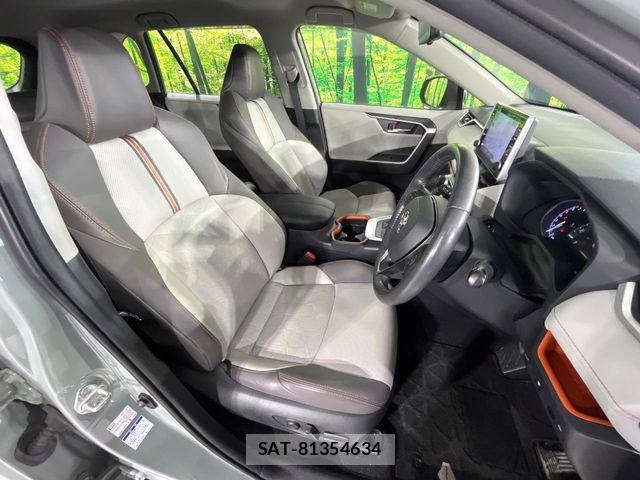 Toyota RAV4 2020-11 7980804-7