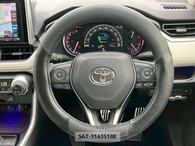 Toyota RAV4 2019-12 7980808-13