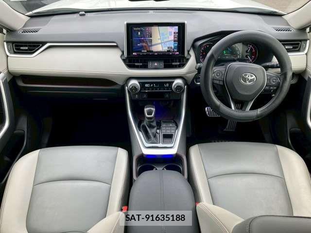 Toyota RAV4 2019-12 7980808-14
