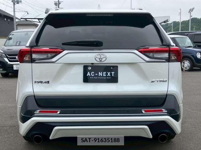 Toyota RAV4 2019-12 7980808-17