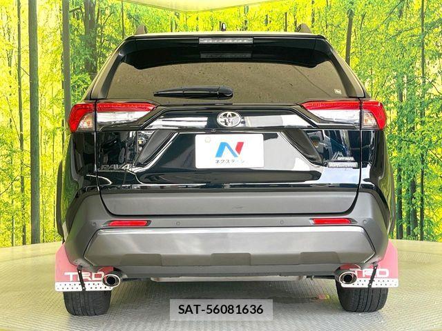 Toyota RAV4 2022-07 7980802-14