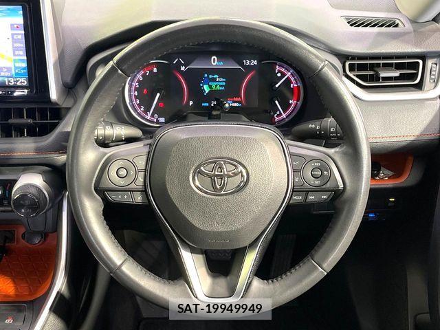 Toyota RAV4 2020-12 7980805-10